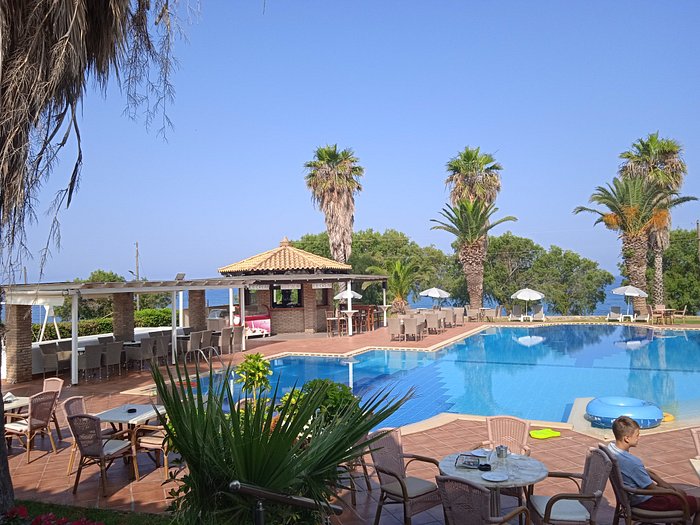 Buffet breakfast by the sea